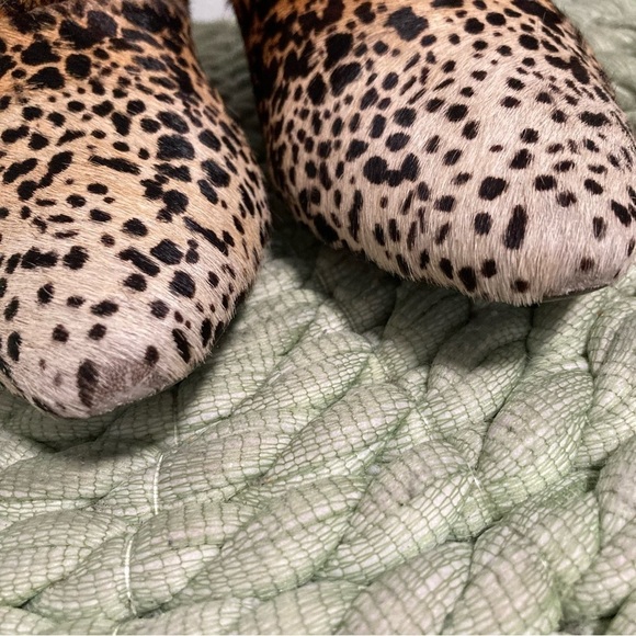 Anthropologie Matisse Nugent Boho Pony Hair Leopard Print Hidden Wedge Booties - Picture 7 of 12